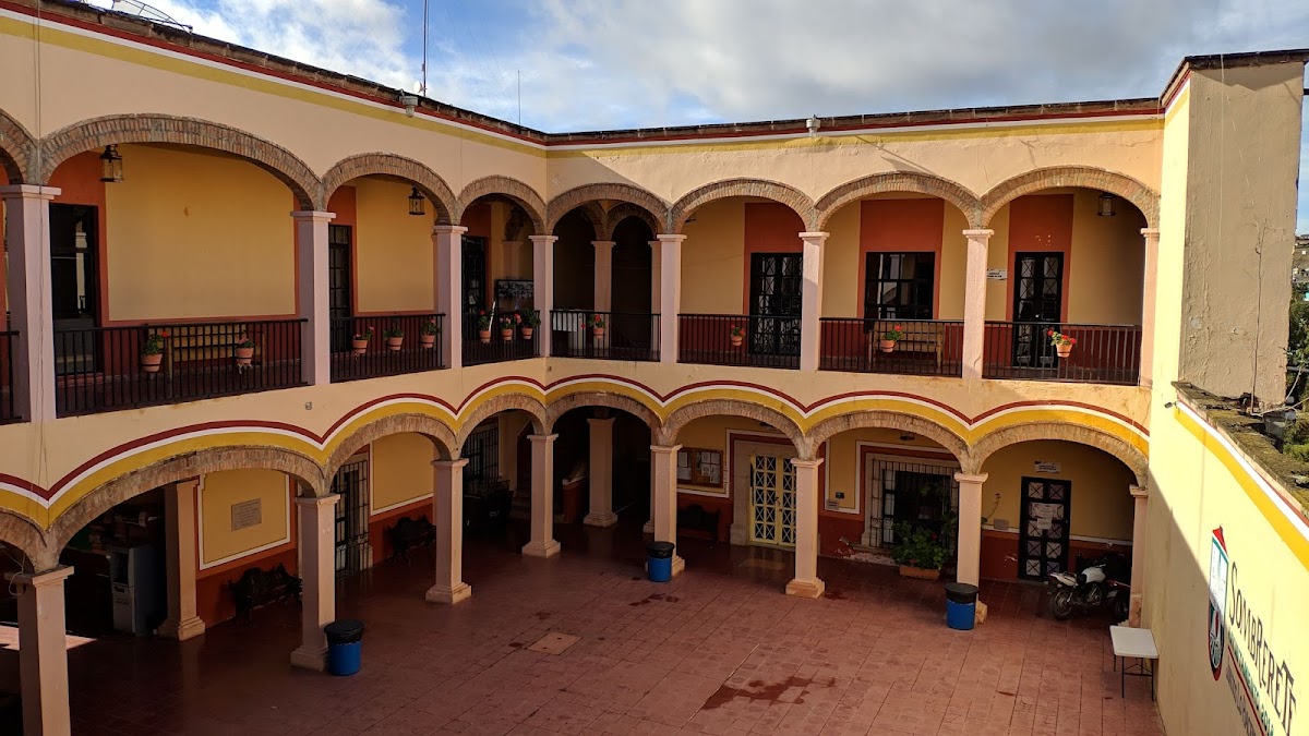 Hotel Y Restaurant El Ruedo